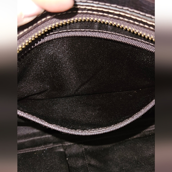 Coach Hampton Handbag - Picture 13 of 15